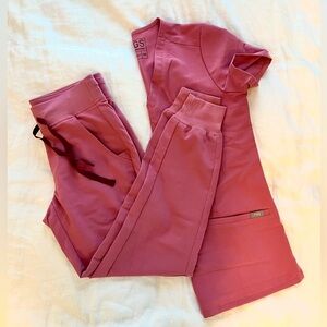 Figs limited edition quartz scrub set petite XXS